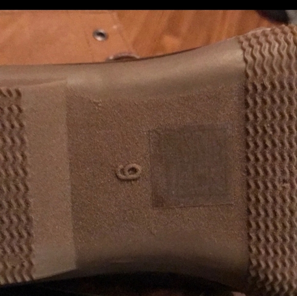 🥳HP🥳Blue Suede Shoes Duck Boots Leather Uppers Navy Rubber Women's 9 - Picture 3 of 5